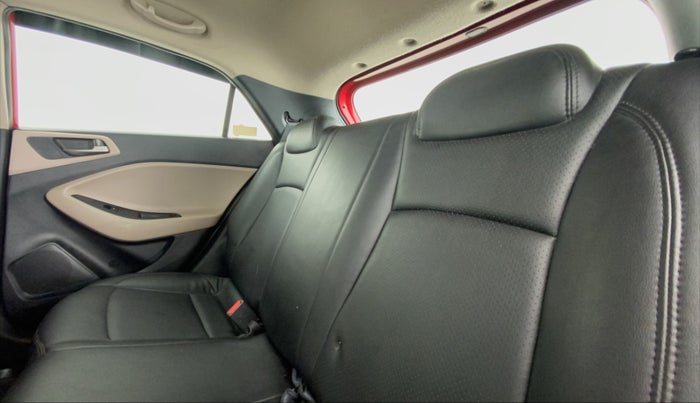 2017 Hyundai Elite i20 MAGNA EXECUTIVE 1.2, Petrol, Manual, 62,148 km, Right Side Rear Door Cabin