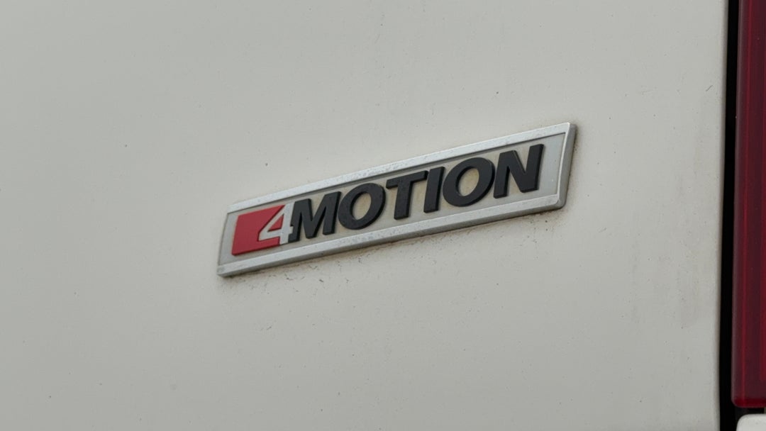 Badge (Boot Right Side)