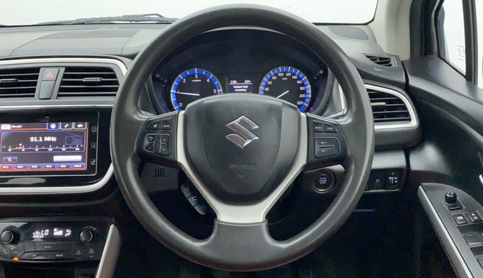 2015 Maruti S Cross ZETA 1.3, Diesel, Manual, 96,838 km, Steering Wheel Close Up