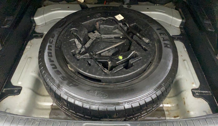 2016 Hyundai Creta 1.6 BASE, Petrol, Manual, 55,425 km, Spare Tyre