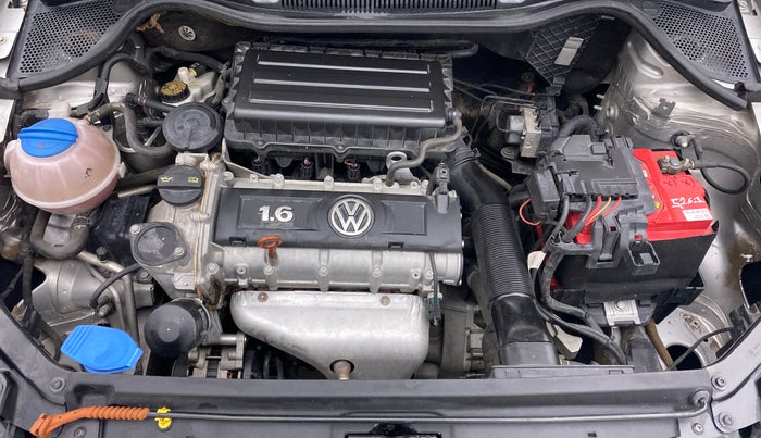 2013 Volkswagen Vento HIGHLINE PETROL, Petrol, Manual, 28,903 km, Open Bonet