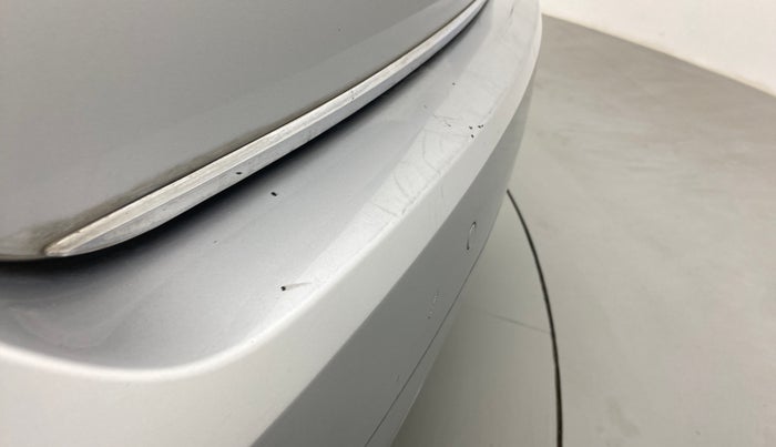 2013 Volkswagen Vento HIGHLINE PETROL, Petrol, Manual, 28,903 km, Rear bumper - Minor scratches