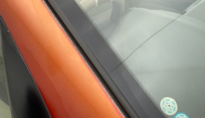 2012 Hyundai i10 MAGNA 1.2, Petrol, Manual, 33,460 km, Right A pillar - Paint is slightly faded