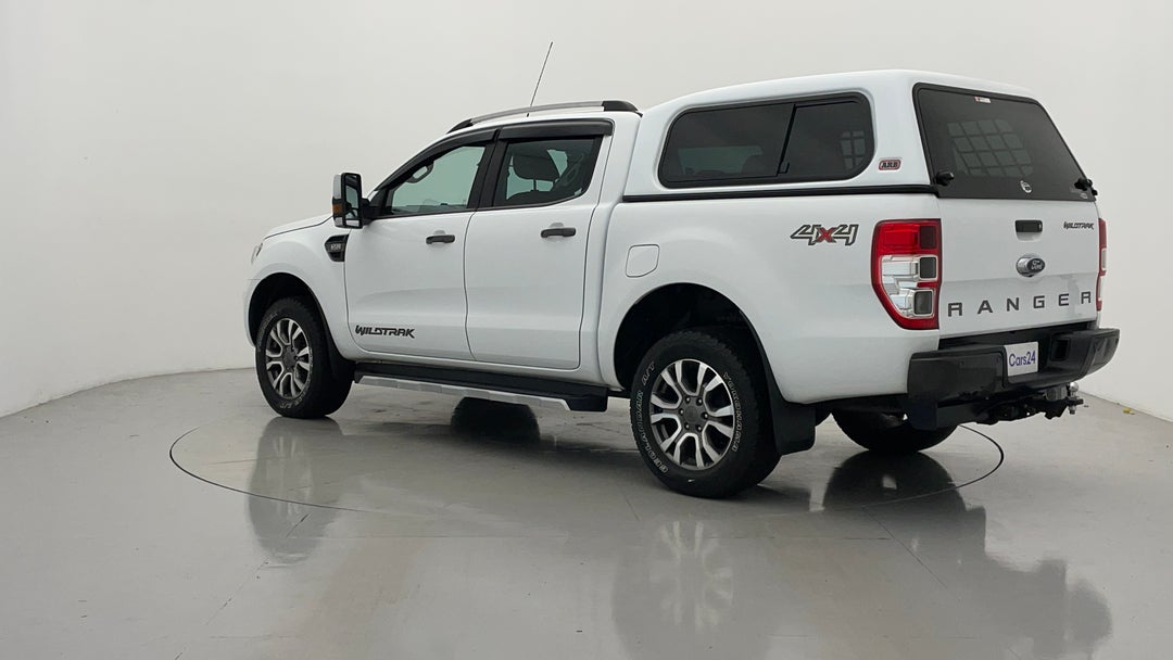 Left Back Diagonal (45- Degree) View