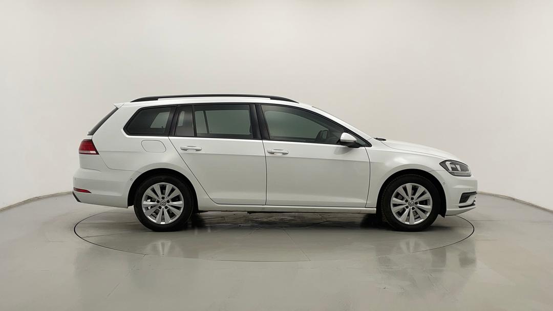 2018 Volkswagen Golf 110 Tsi Trendline, Automatic, 108319 km, Right Side View