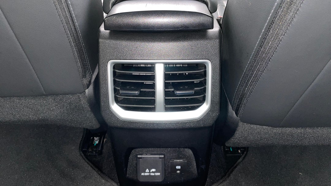 Rear A/C Vent