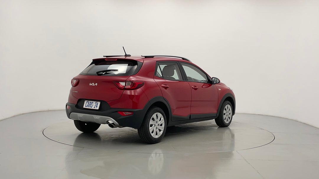 Right Back Diagonal (45- Degree) View