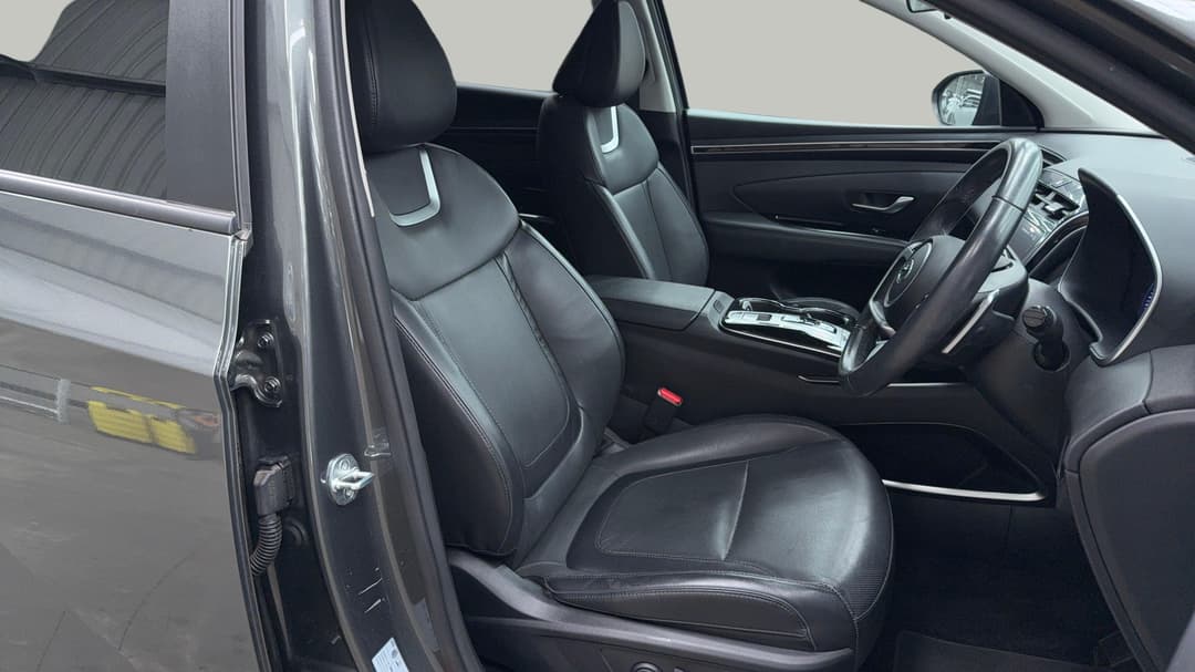 2023 Hyundai Tucson Elite (AWD), Automatic, 50617 km, Right Side Front Door Cabin View