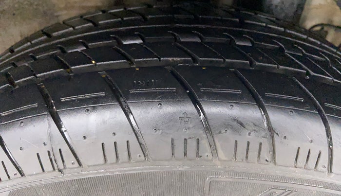 2015 Hyundai Elite i20 MAGNA 1.4 CRDI, Diesel, Manual, 42,471 km, Left Rear Tyre Tread