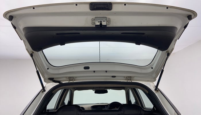 2015 Hyundai Elite i20 MAGNA 1.4 CRDI, Diesel, Manual, 42,471 km, Boot Door Open