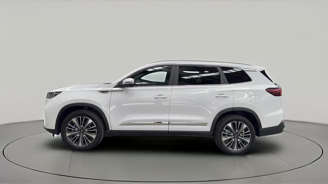 2025 Chery Tiggo 8 Pro Max Ultimate AWD, Automatic, 3642 km, Left Side View