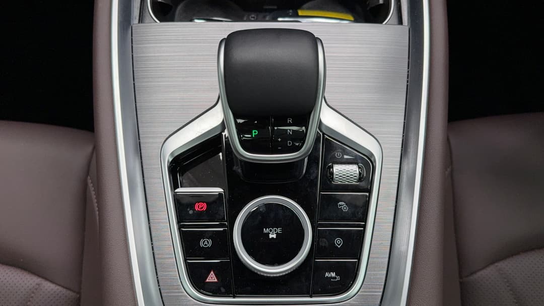 2025 Chery Tiggo 8 Pro Max Ultimate AWD, Automatic, 3642 km, Gear Lever 