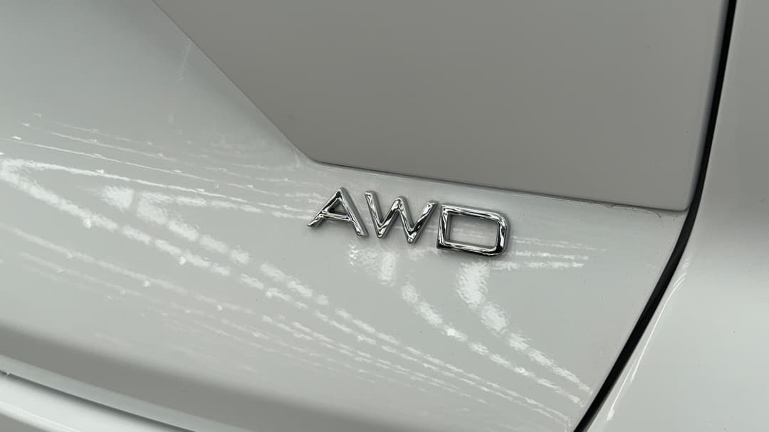 2025 Chery Tiggo 8 Pro Max Ultimate AWD, Automatic, 3642 km, Badge (Boot Right Side)