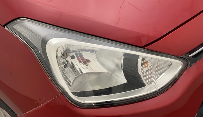 2014 Hyundai Xcent S 1.2, Petrol, Manual, 76,078 km, Right headlight - Minor scratches