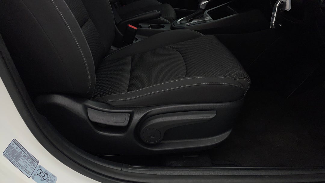 2020 Kia Cerato S, Automatic, 52275 km, Drivers Side Adjustment Panel