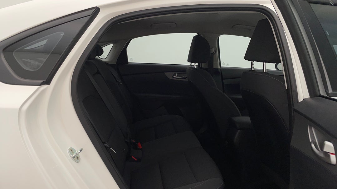 2020 Kia Cerato S, Automatic, 52275 km, Right Side Rear Door Cabin View