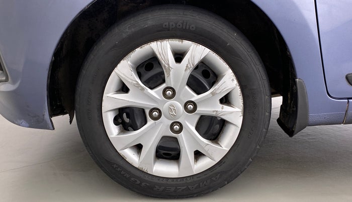2016 Hyundai Grand i10 SPORTZ 1.2 KAPPA VTVT, Petrol, Manual, 31,839 km, Left Front Wheel