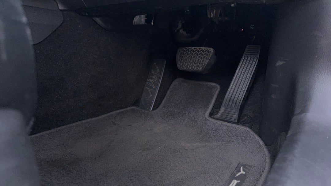Pedals and Footmat