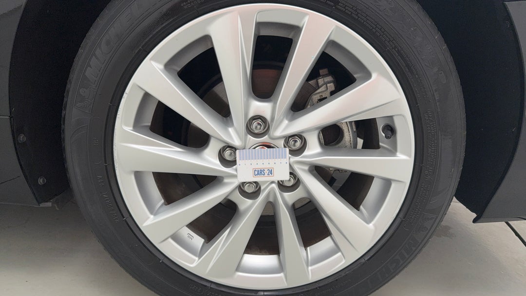 Wheels Rim Rear LHS Gutter Rash