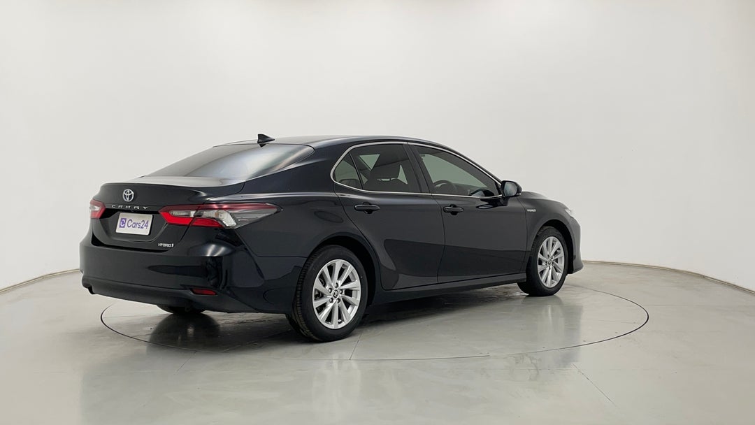 Right Back Diagonal (45- Degree) View