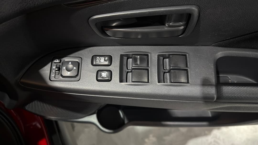 2022 Mitsubishi ASX Es (2WD), Automatic, 68101 km, Drivers Side Door Panel Controls