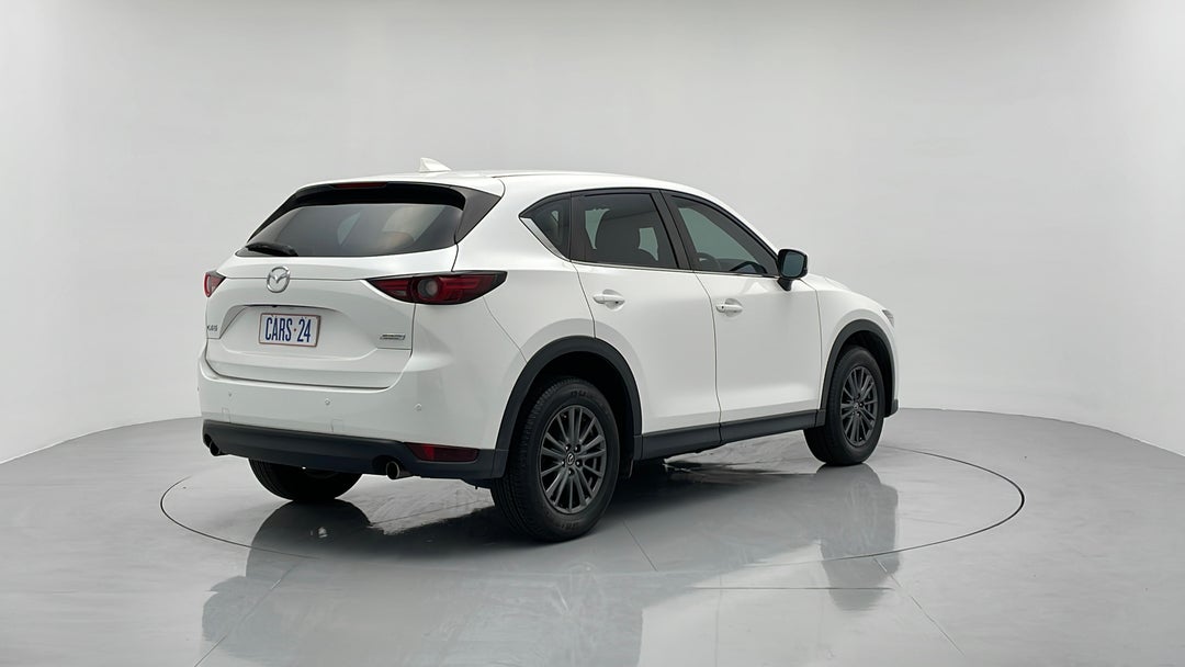 Right Back Diagonal (45- Degree) View