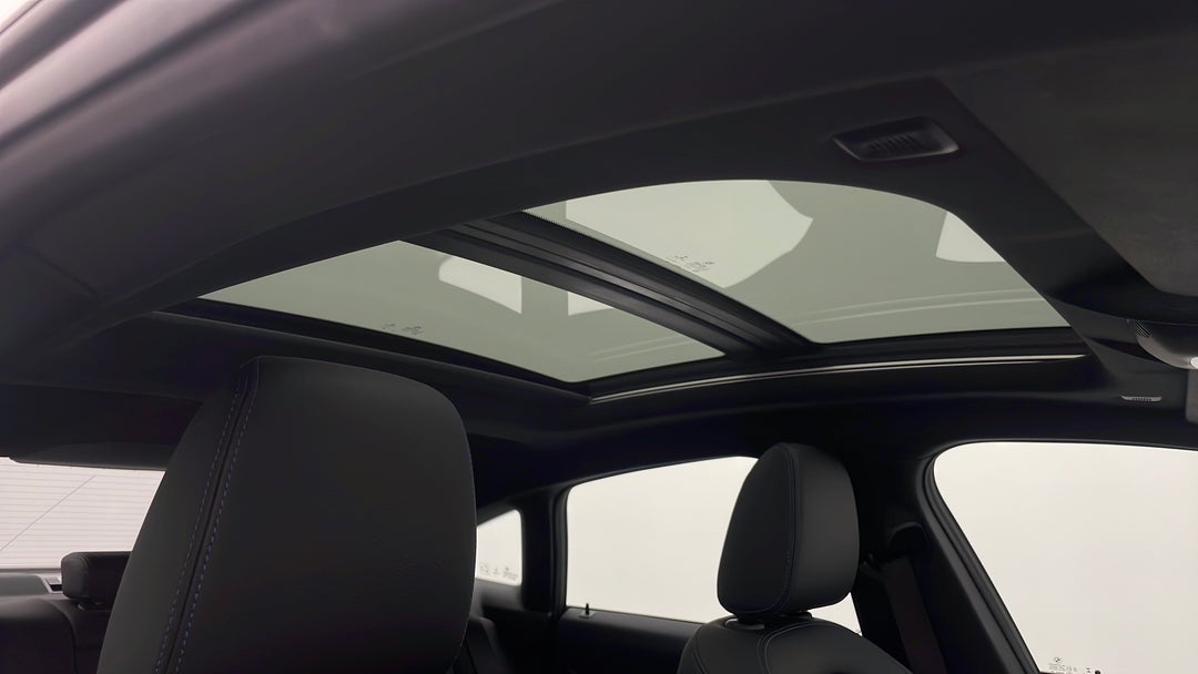 Interior Sunroof/Moonroof