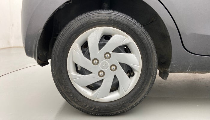 2019 Hyundai NEW SANTRO ASTA MT, Petrol, Manual, 21,686 km, Right Rear Wheel