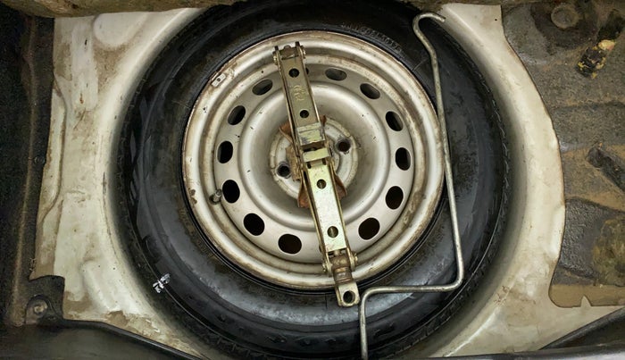 2011 Maruti Swift LXI, Petrol, Manual, 78,858 km, Spare Tyre