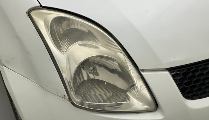 2011 Maruti Swift LXI, Petrol, Manual, 78,858 km, Right headlight - Headlight parking bulb fused