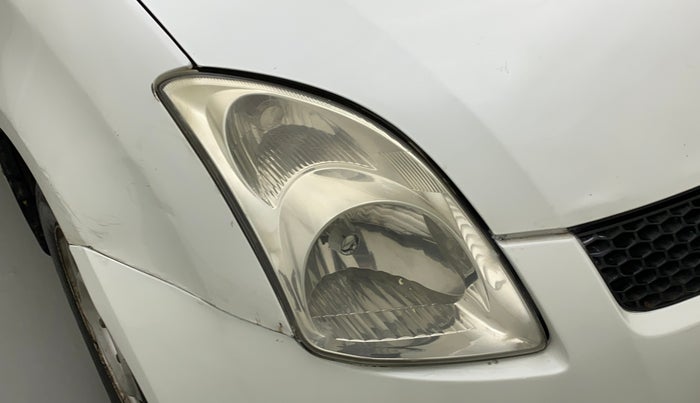 2011 Maruti Swift LXI, Petrol, Manual, 78,858 km, Right headlight - Faded