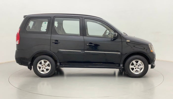2012 Mahindra Xylo E8 ABS AIRBAG BS IV, Diesel, Manual, 78,422 km, Right Side View