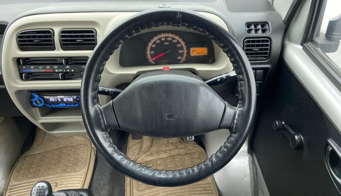 2018 Maruti Eeco 5 STR WITH A/C+HTR, Petrol, Manual, 28,945 km, Steering Wheel Close Up