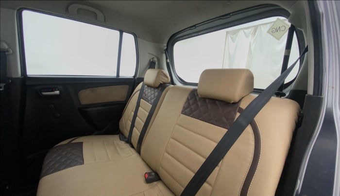 2017 Maruti Wagon R 1.0 LXI CNG, CNG, Manual, 59,624 km, Right Side Rear Door Cabin