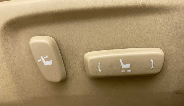 2018 Toyota YARIS VX CVT, Petrol, Automatic, 60,571 km, Electrically Adjustable Driver's Seat