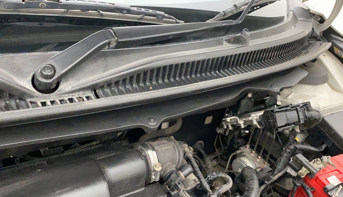 2018 Maruti Baleno DELTA CVT PETROL 1.2, Petrol, Automatic, 60,161 km, Bonnet (hood) - Cowl vent panel has minor damage