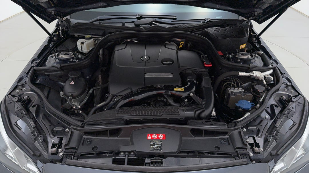 Open Bonnet (Engine)