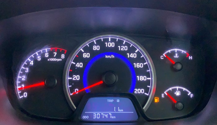2018 Hyundai Grand i10 MAGNA 1.2 VTVT, Petrol, Manual, 31,297 km, Odometer Image