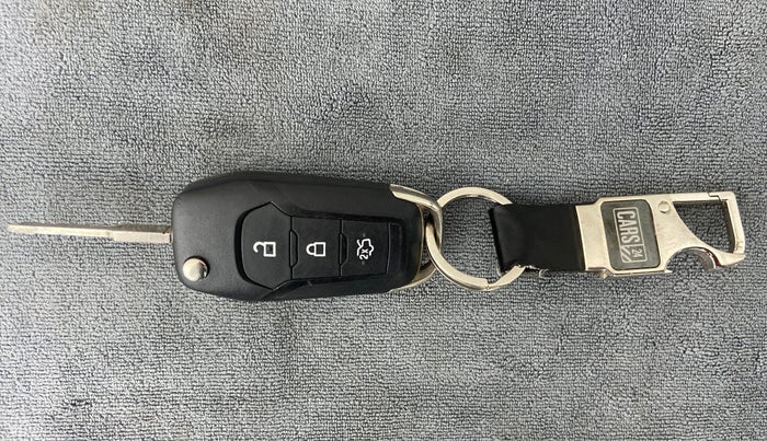 2018 Ford Figo Aspire 1.2 TITANIUM PETROL, Petrol, Manual, 41,300 km, Key Close Up