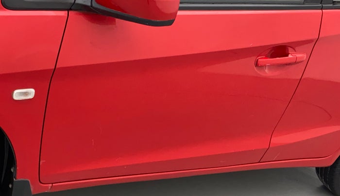 2012 Honda Brio S MT, CNG, Manual, 98,836 km, Front passenger door - Slightly dented