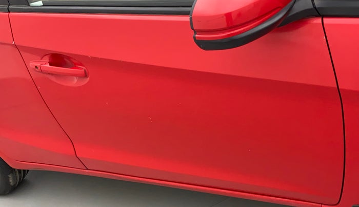 2012 Honda Brio S MT, CNG, Manual, 98,836 km, Driver-side door - Paint has faded