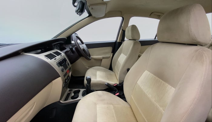 2012 Tata Manza ELAN QUADRAJET BS IV, Diesel, Manual, 87,136 km, Right Side Front Door Cabin