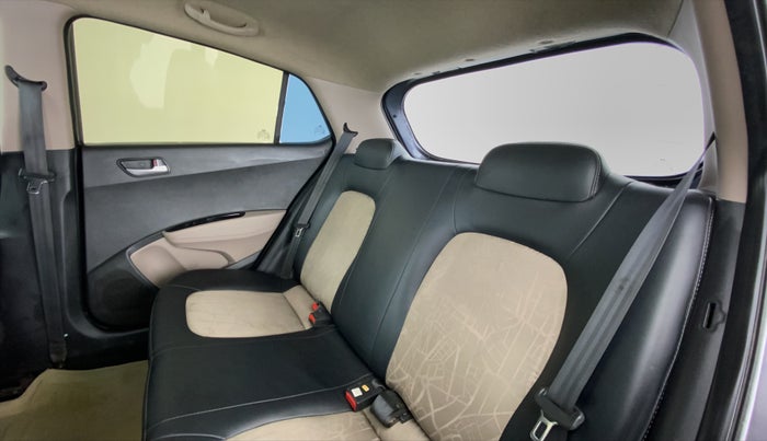 2019 Hyundai Grand i10 SPORTZ 1.2 KAPPA VTVT, Petrol, Manual, 45,926 km, Right Side Rear Door Cabin