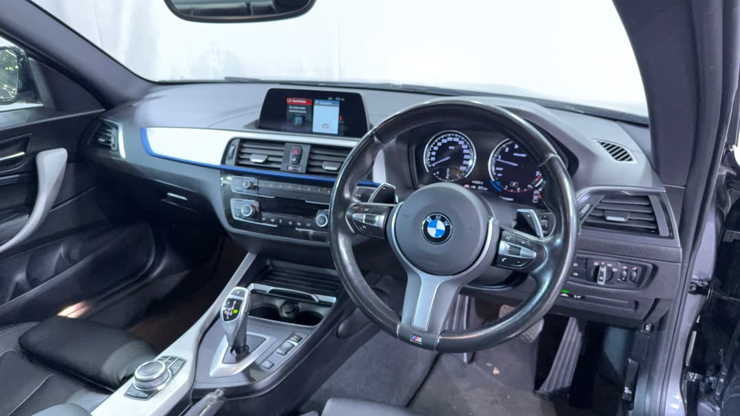 2018 BMW 2 20i M Sport, Automatic, 61514 km, Dashboard View