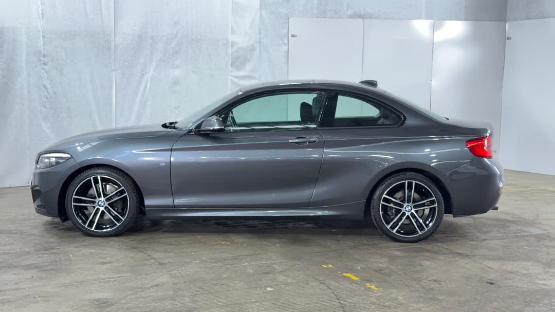 2018 BMW 2 20i M Sport, Automatic, 61514 km, Left Side View