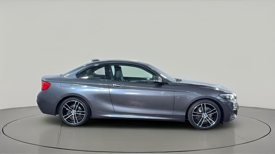 2018 BMW 2 20i M Sport, Automatic, 61514 km, Right Side View