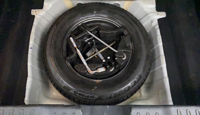 2021 Tata ALTROZ XZ PETROL, Petrol, Manual, 64,833 km, Spare Tyre