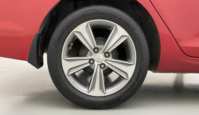 2018 Hyundai Verna 1.6 VTVT SX, Petrol, Manual, 32,982 km, Right Rear Wheel