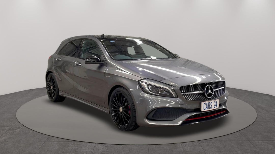 Right Front Diagonal (45- Degree) View