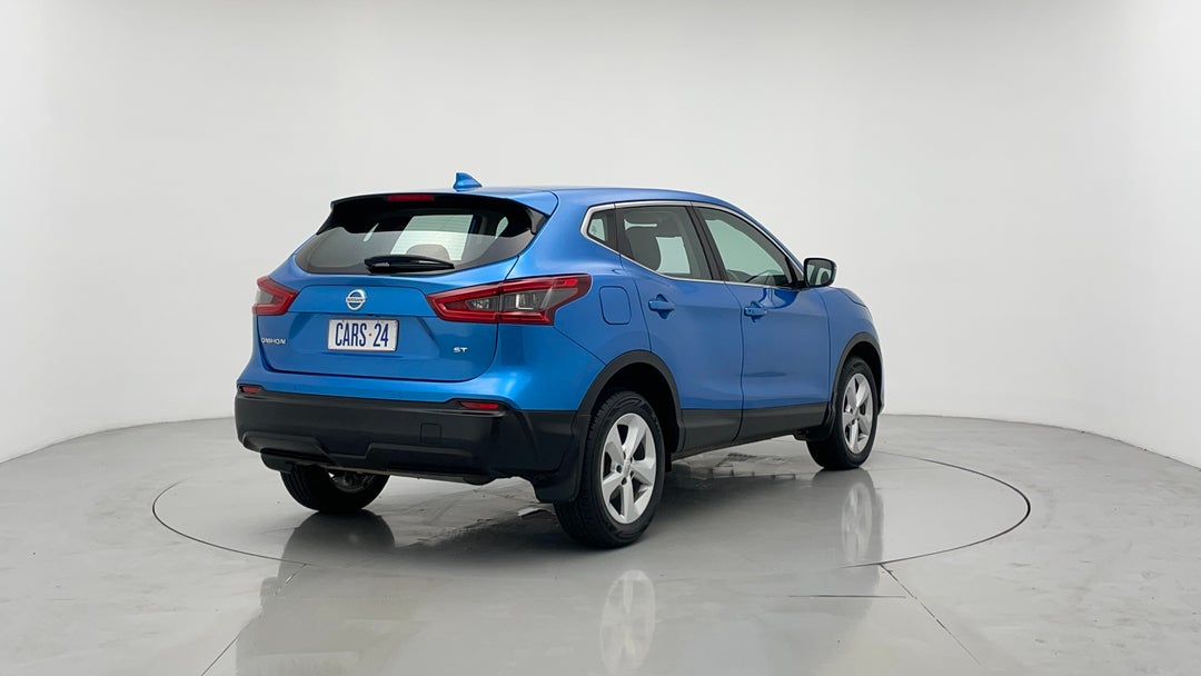 Right Back Diagonal (45- Degree) View